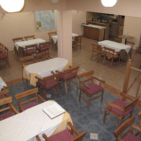 Hotel Saltos Del Paine Puerto Natales Extérieur photo